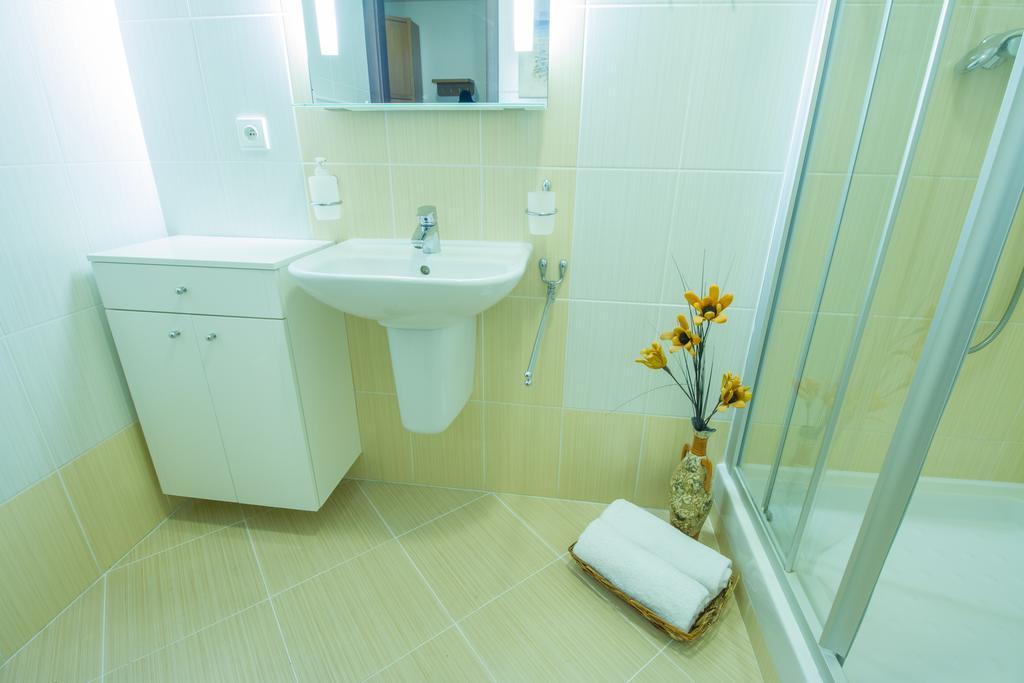 Vila Helena - Apartment Helena 2 루좀베로크 외부 사진